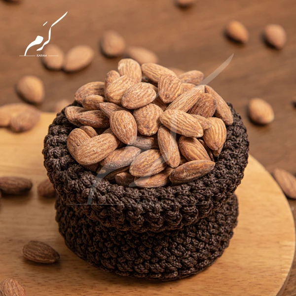 بادام درختی سنتی