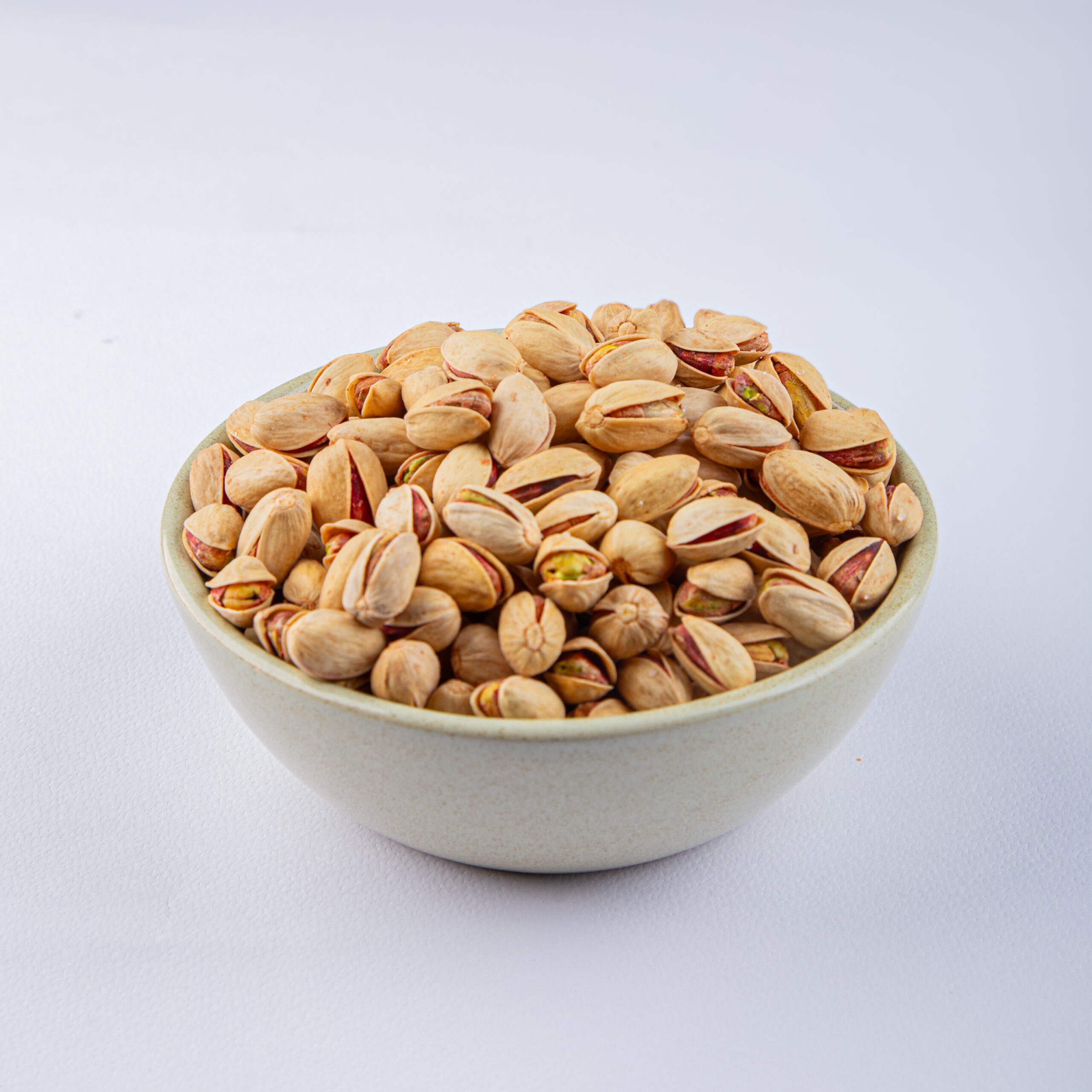 پسته احمدآقایی بوداده بی نمک