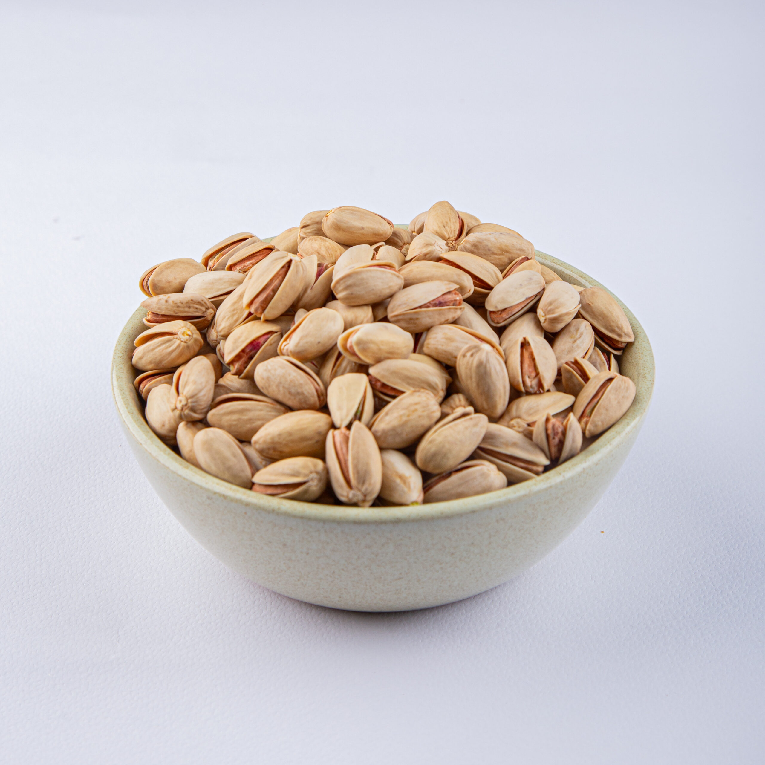 پسته اکبری لوکس خام