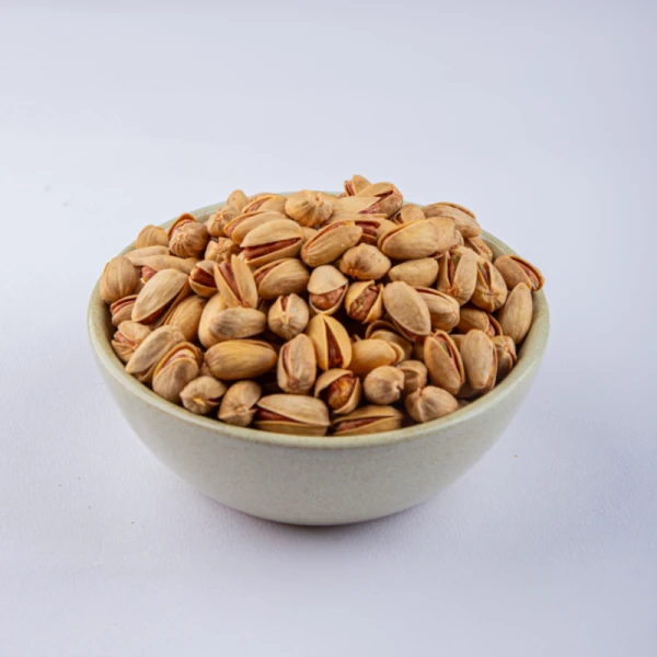 پسته اکبری دآستان شور