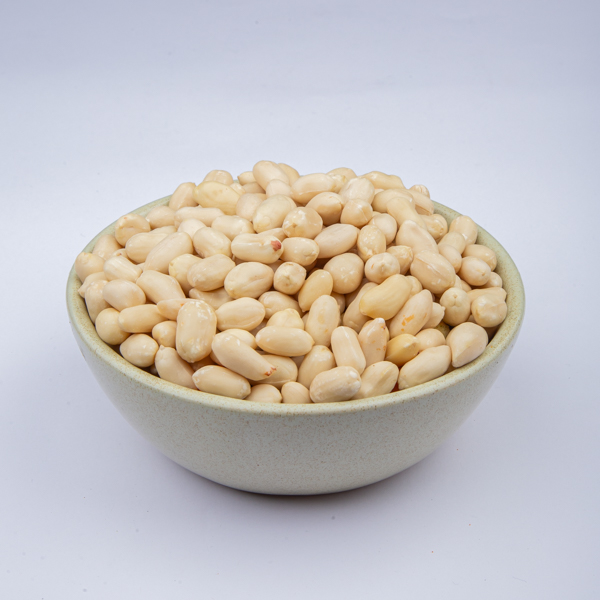 بادام زمینی خام