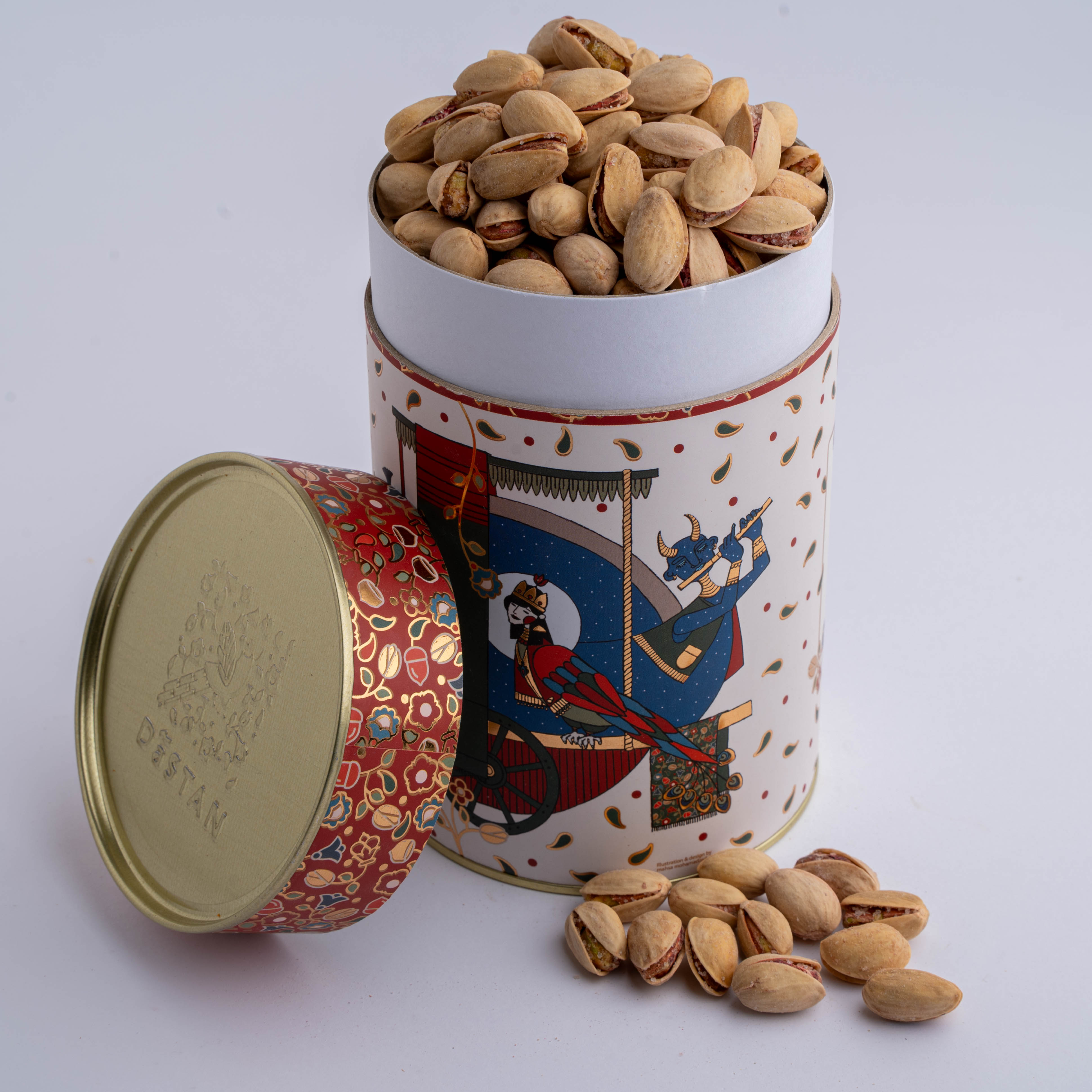 احمد آقایی ترش و شور 500 گرمی هزار و یک شب