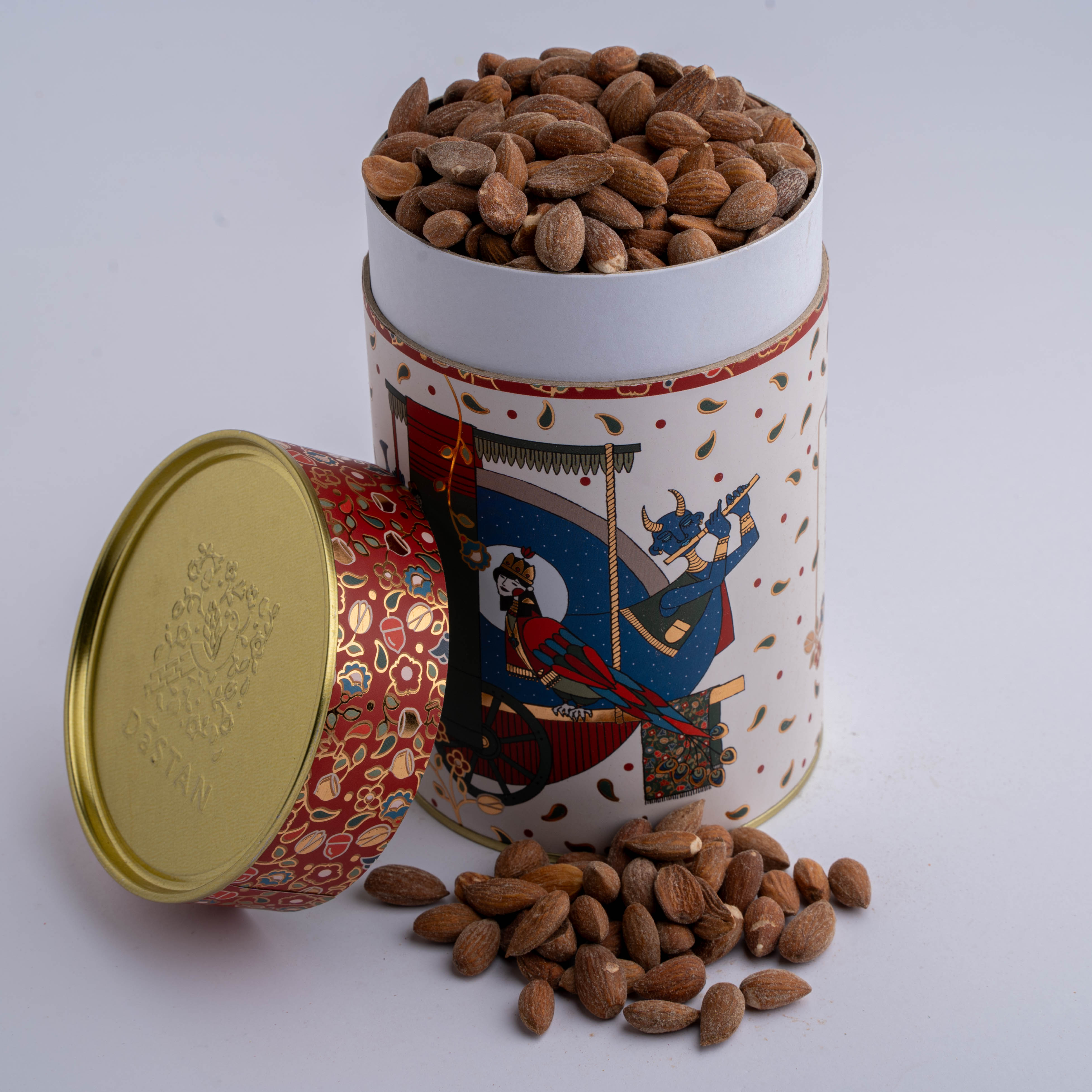 بادام مامایی مینی سنتی 600 گرمی هزار و یک شب