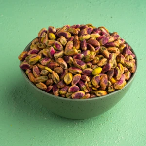 مغز پسته خام